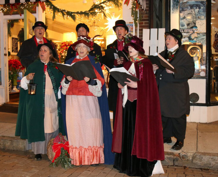Carolers during Midnight Madness in Annapolis