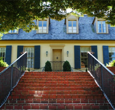 Belmont Manor & Historic Park